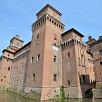 Foto: Vista Esterna - - Castello Estense o Castello di San Michele (Ferrara) - 16